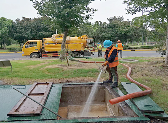五大连池化油池清理